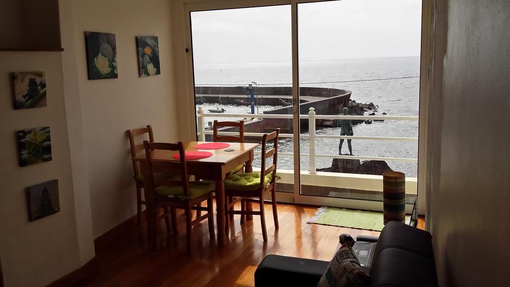 Harbour House Vila Paul do Mar  Quarto foto